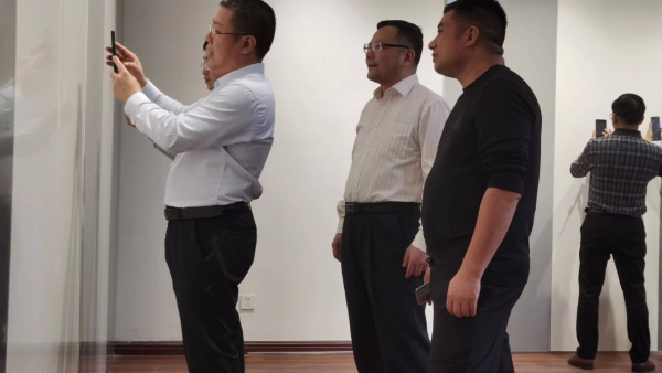 市人大領(lǐng)導(dǎo)到我司開展工作調(diào)研
